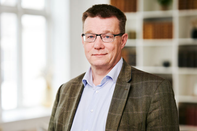 Portræt af Henrik Mansfeldt Witt, advokat (H) og voldgiftsdommer